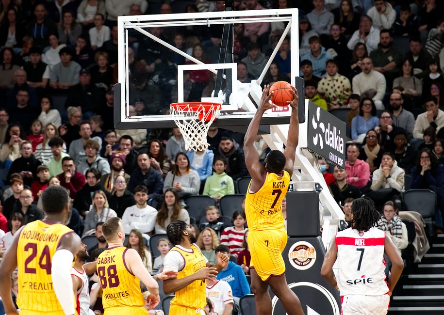 nba直播178直播吧观赛指南与平台特点解析-nba直播178直播吧
